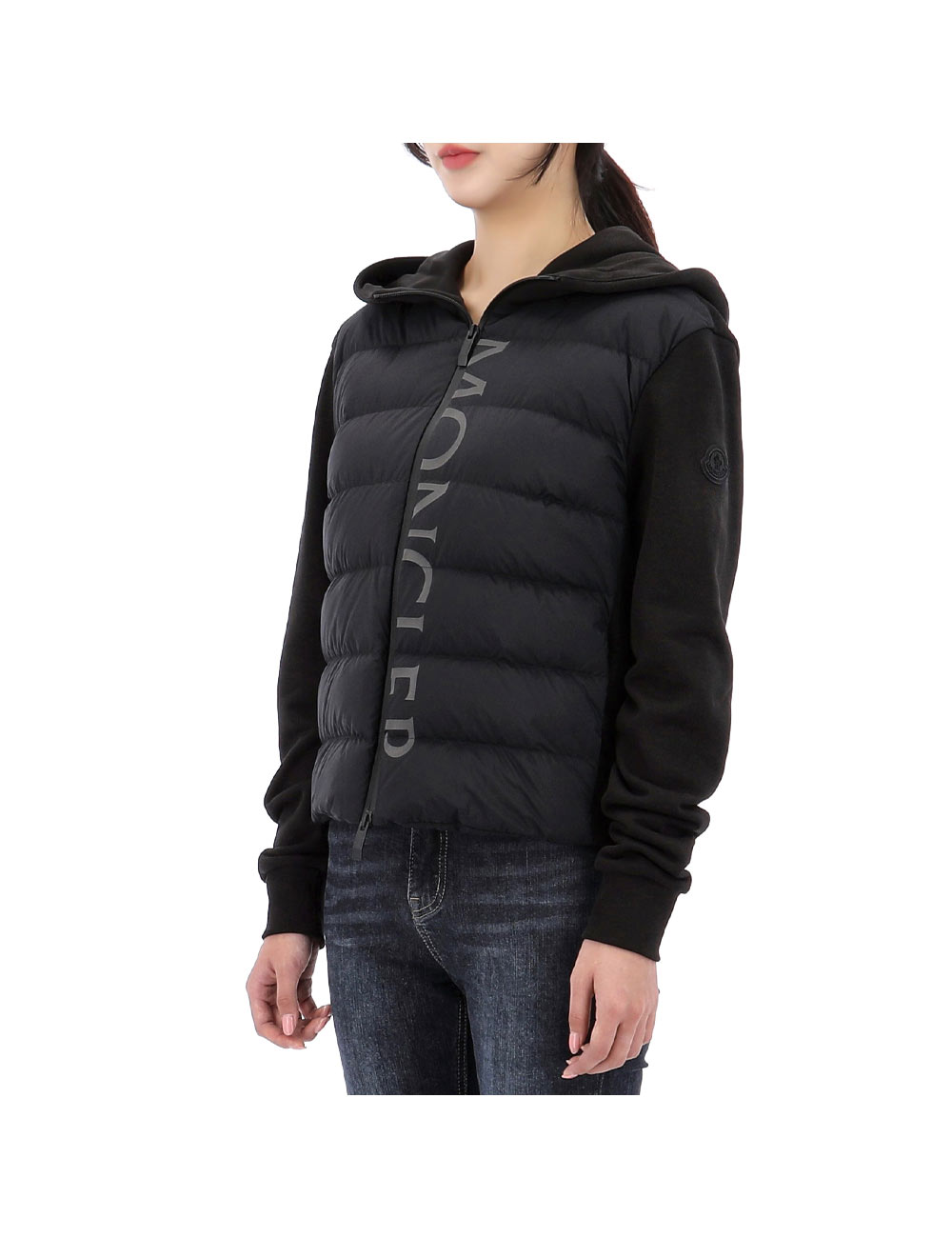 MONCLER-24FW 몽클레어 패디드 집업 자켓 8G00020 809KZ 999 MONCLER-24FW 몽클레어 패디드 집업 자켓 8G00020 809KZ 999